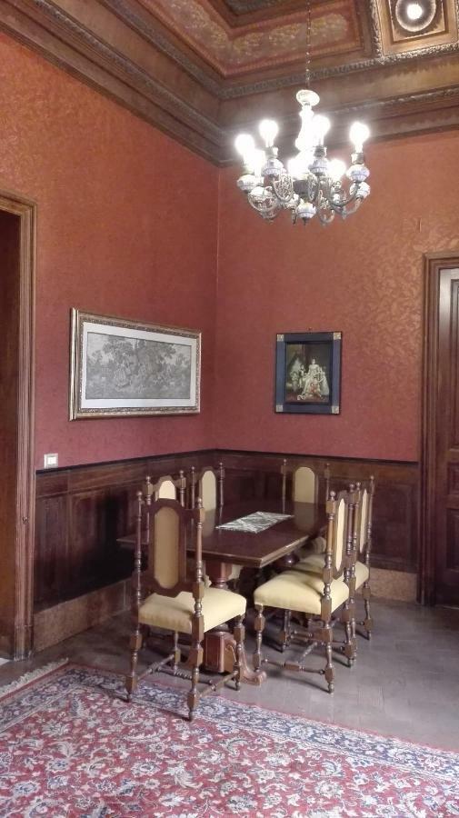 Palazzo Arcidiacono - Luxury Holidays คาตาเนีย ภายนอก รูปภาพ